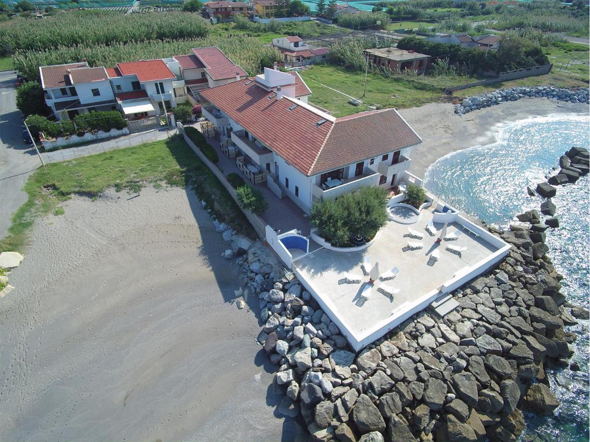 Cannotta Beach - Salina Терме-Вильяторе Экстерьер фото